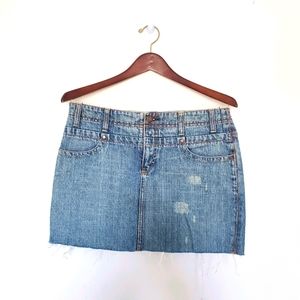 NWOT American Eagle Denim Distressed Mini - Size 6